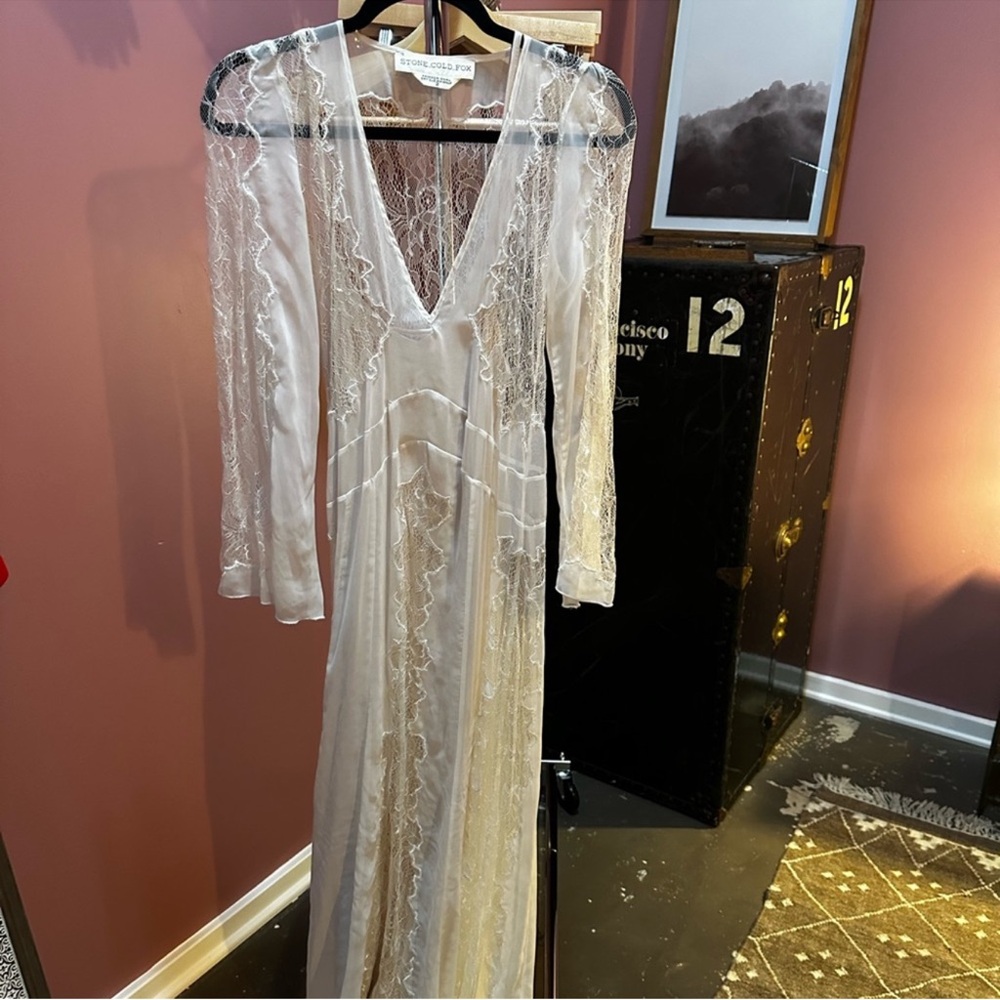Stone Cold Fox Sheer White Lace Chemise - Picture 1 of 2